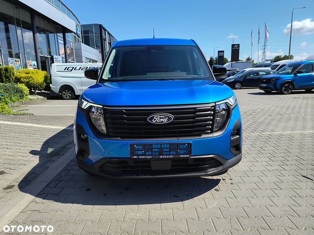 Ford Transit Courier - 2