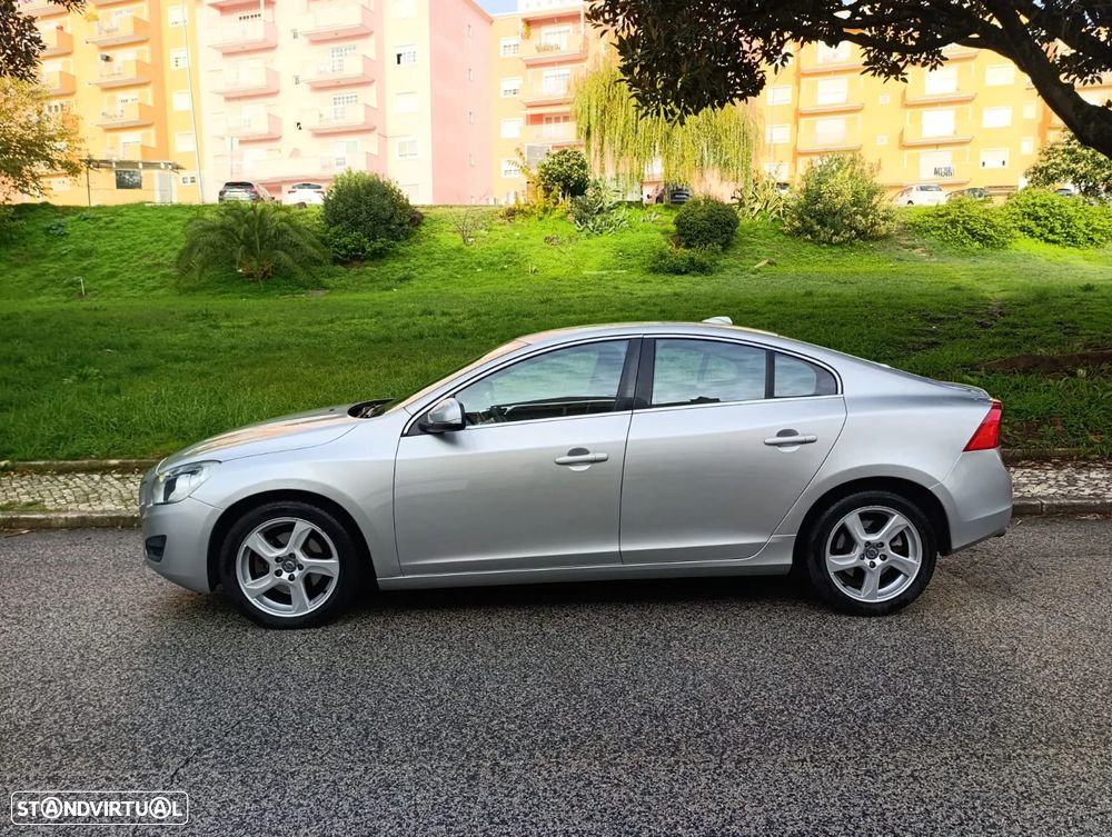 Volvo S60 2.0 D4 Momentum Start/Stop - 10