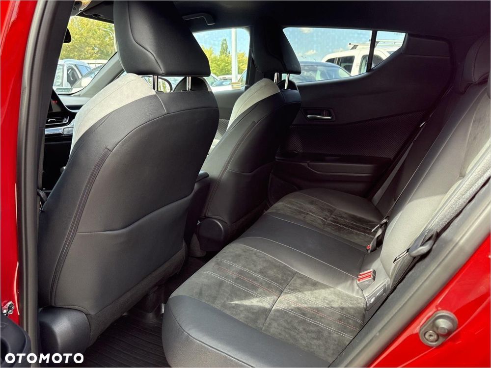 Toyota C-HR 2.0 Hybrid GR Sport - 12