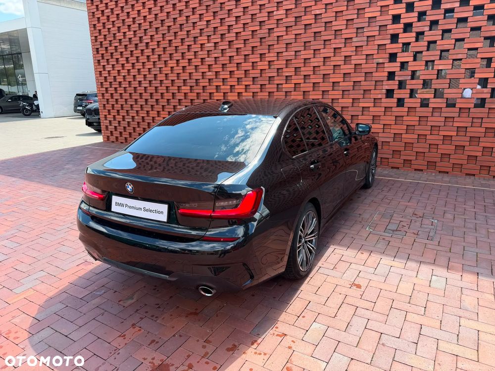 BMW Seria 3 320d xDrive M Sport sport - 8