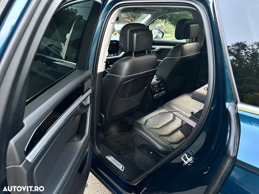 Volkswagen Touareg 3.0 V6 TDI SCR 4Motion Automatik - 16