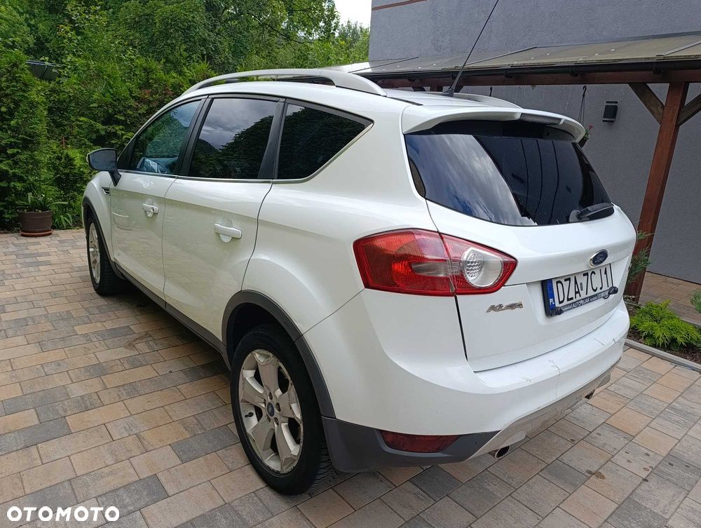 Ford Kuga - 4