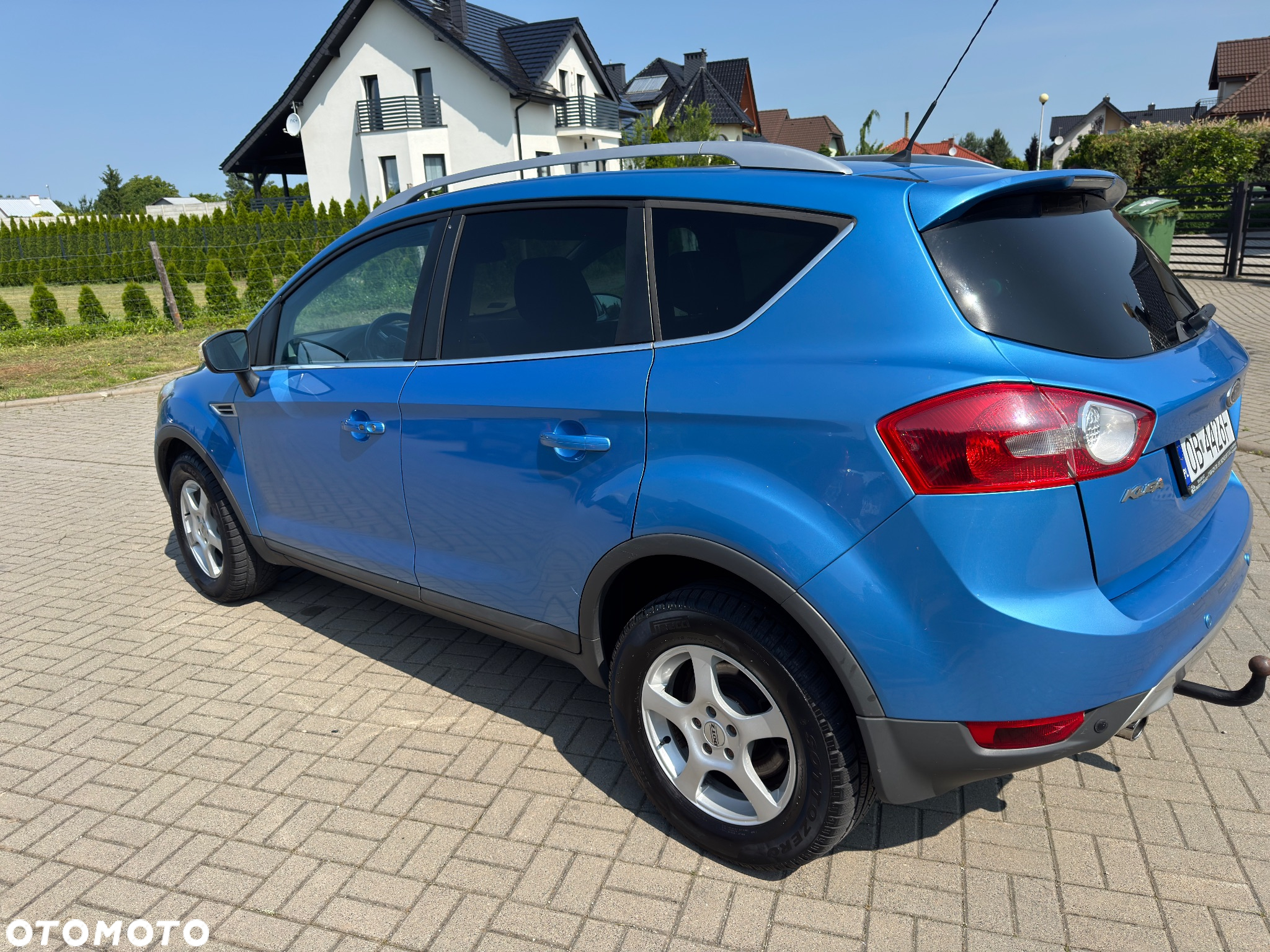 Ford Kuga 2.0 TDCi 2x4 Titanium - 10