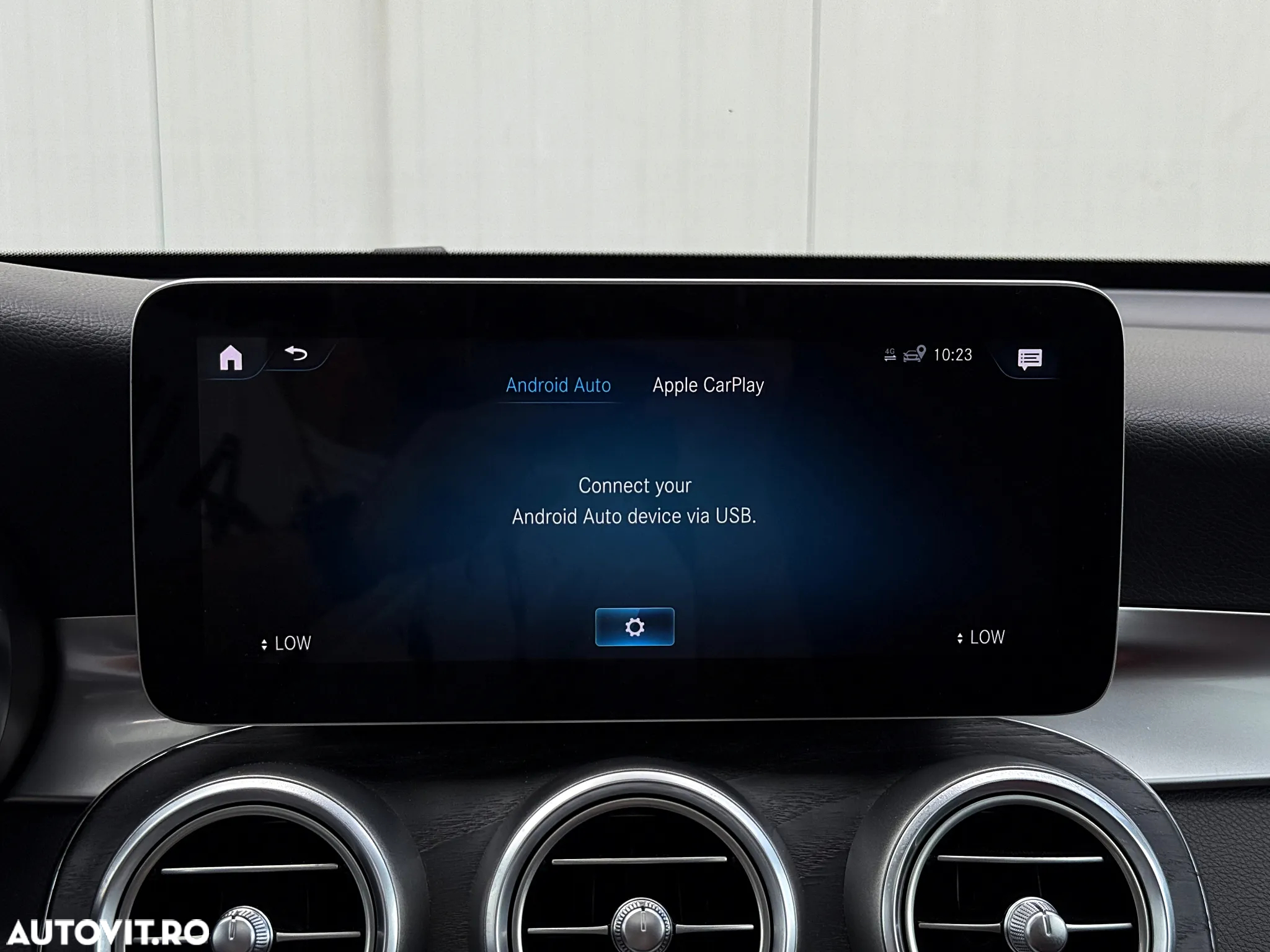 Mercedes-Benz GLC 300 4Matic 9G-TRONIC AMG Line - 35