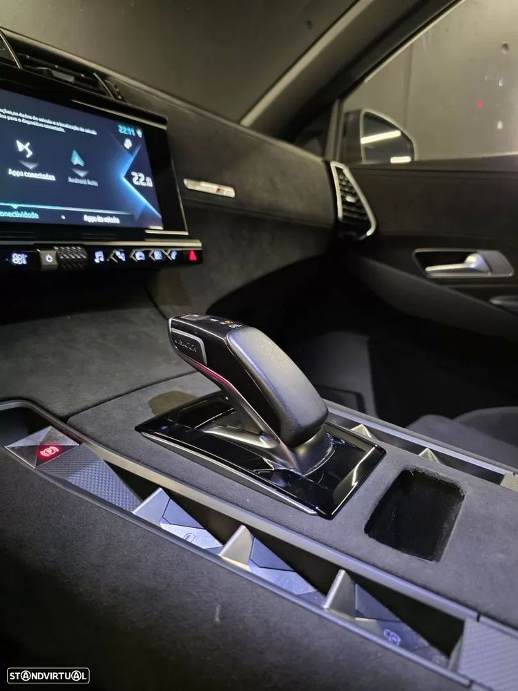 DS DS7 Crossback E-Tense Performance Line EAT8 - 25