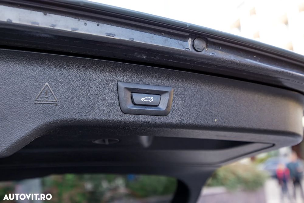 BMW Seria 5 520d AT - 29