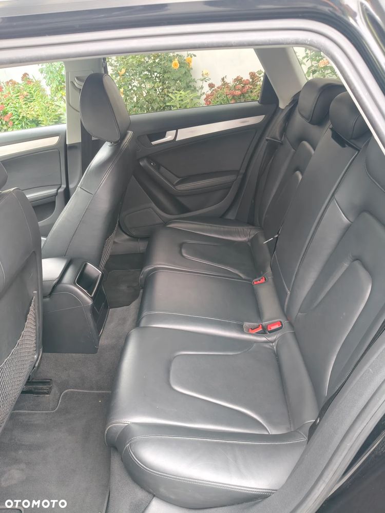 Audi A4 Avant 2.0 TDI DPF S line Sportpaket - 10