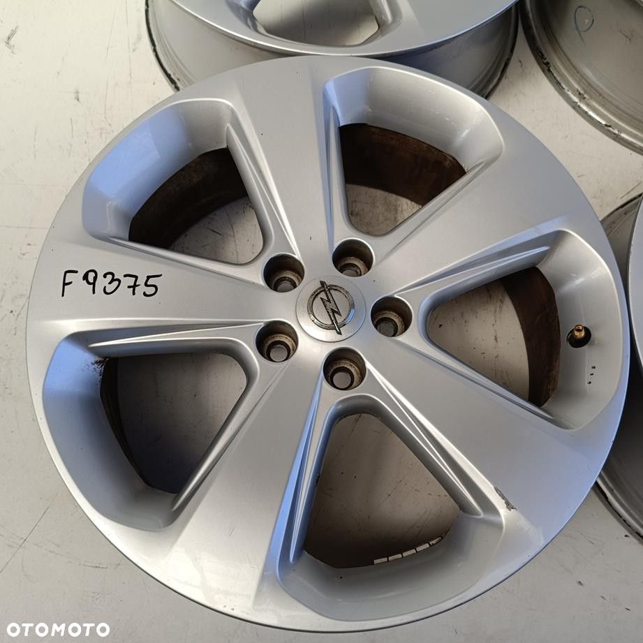 Alufelgi 5x105 18 Opel Mokka Astra K 95181597 4szt (F9375) - 2