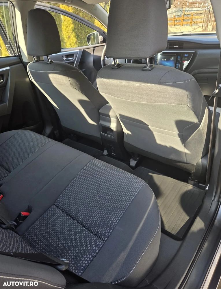 Toyota Corolla 1.6 Valvematic Luna - 4