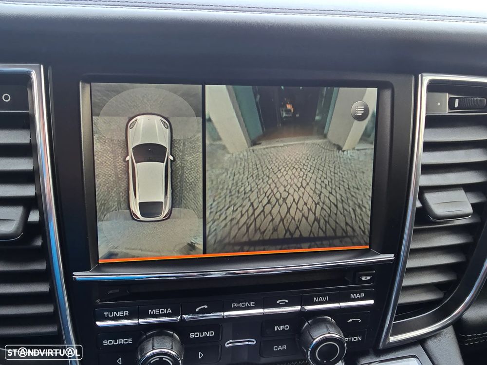 Porsche Panamera S Hybrid - 44