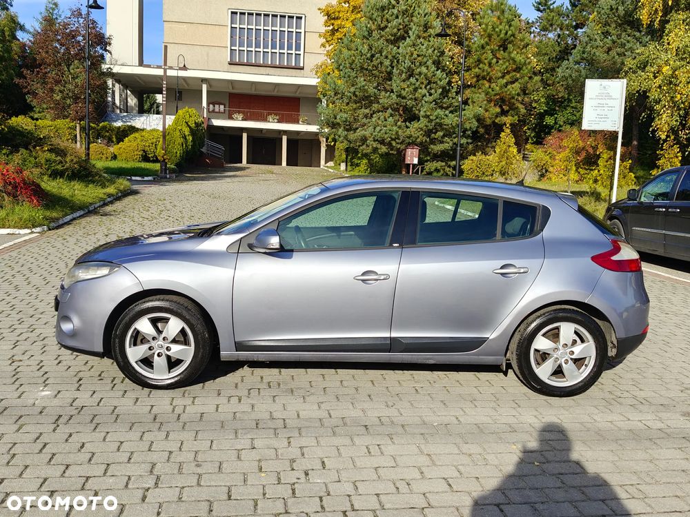 Renault Megane 1.6 16V Authentique - 6