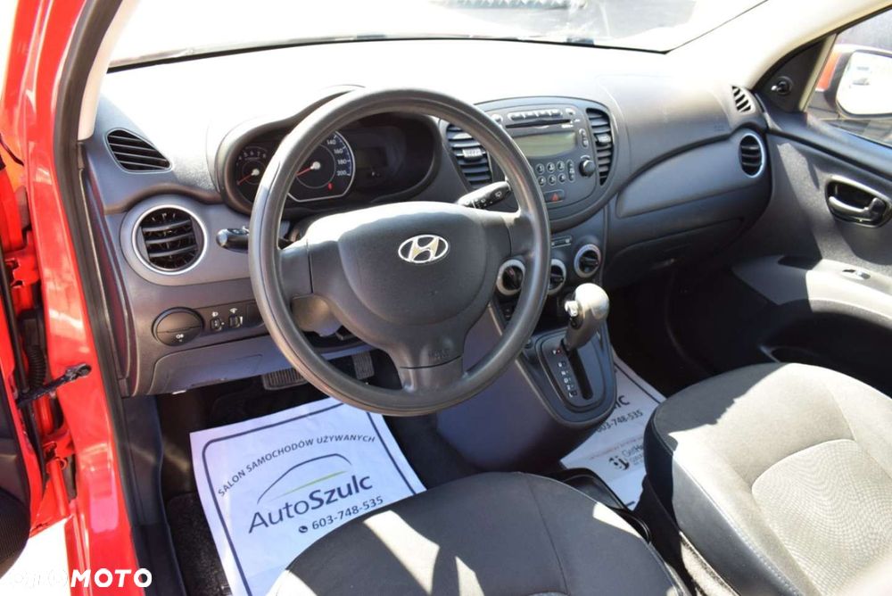Hyundai i10 - 15