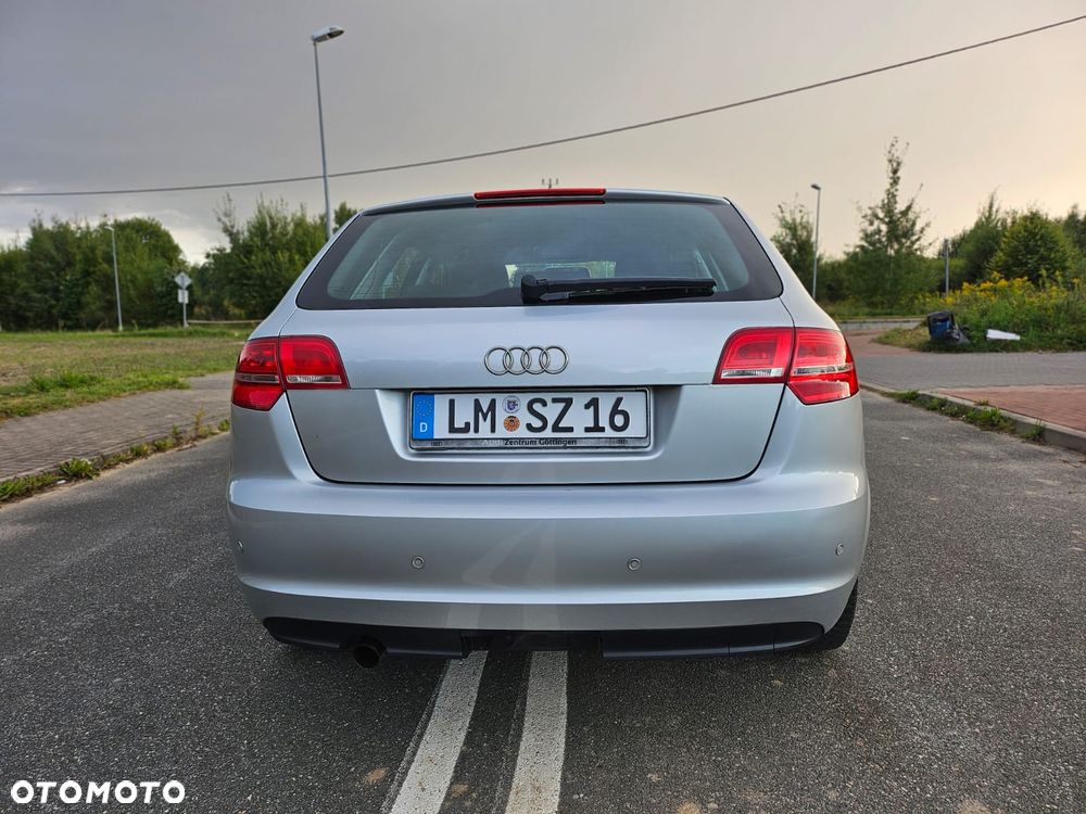 Audi A3 Sportback 1.6 Attraction - 13
