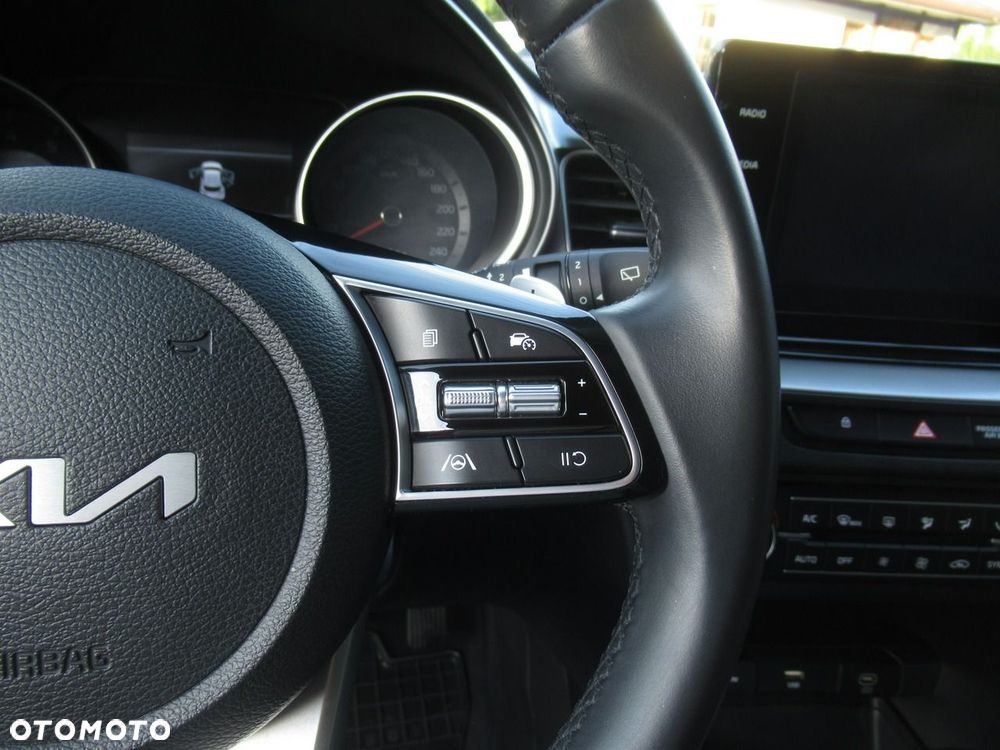 Kia XCeed 1.5 T-GDI M DCT - 14