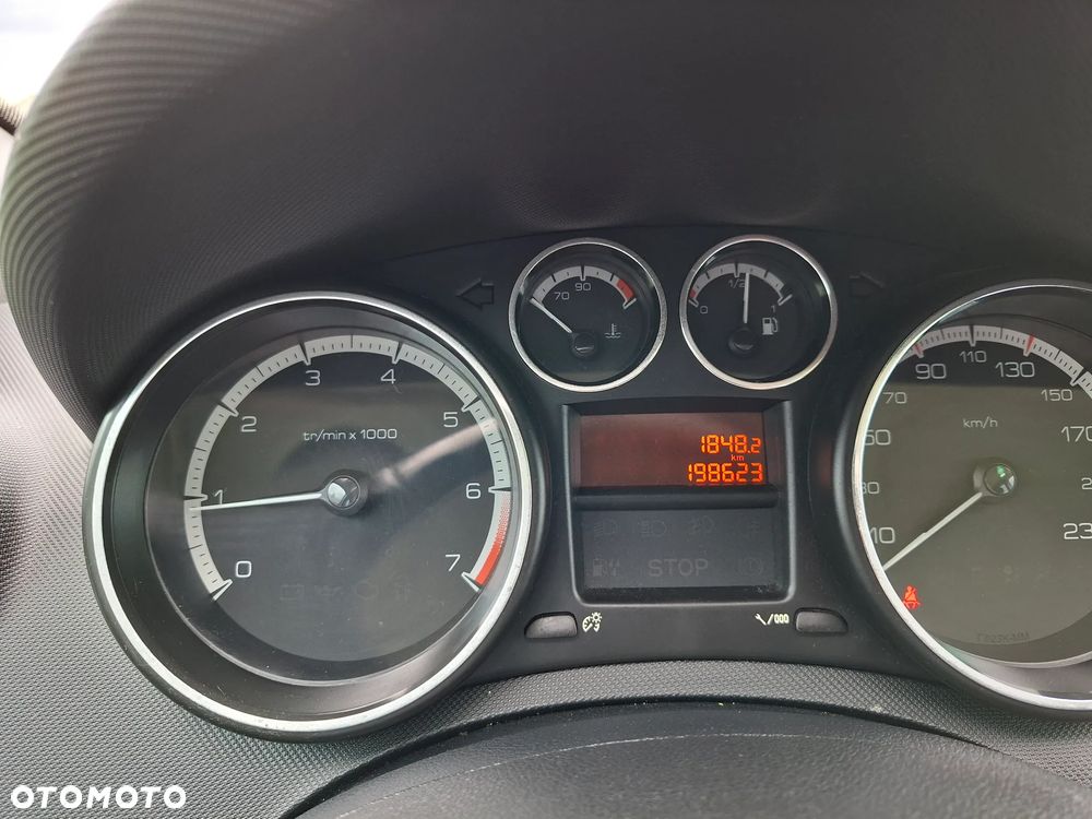 Peugeot 308 120 VTi Premium - 8