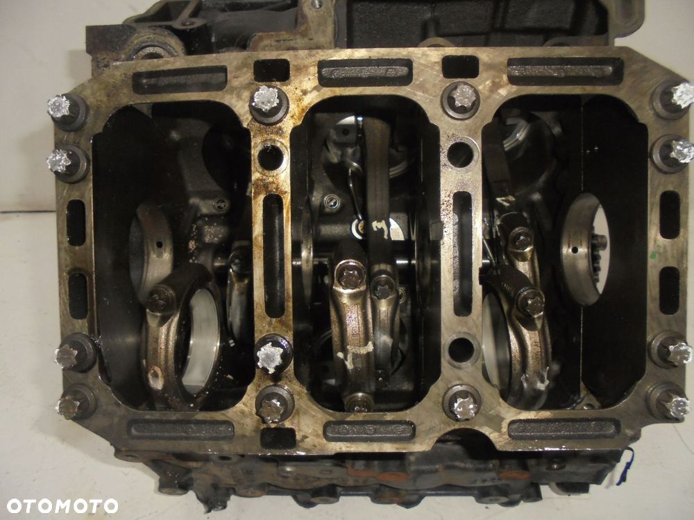 audi a4 a5 a6 c6 blok silnik tłoki 3.0 tdi cap - 10