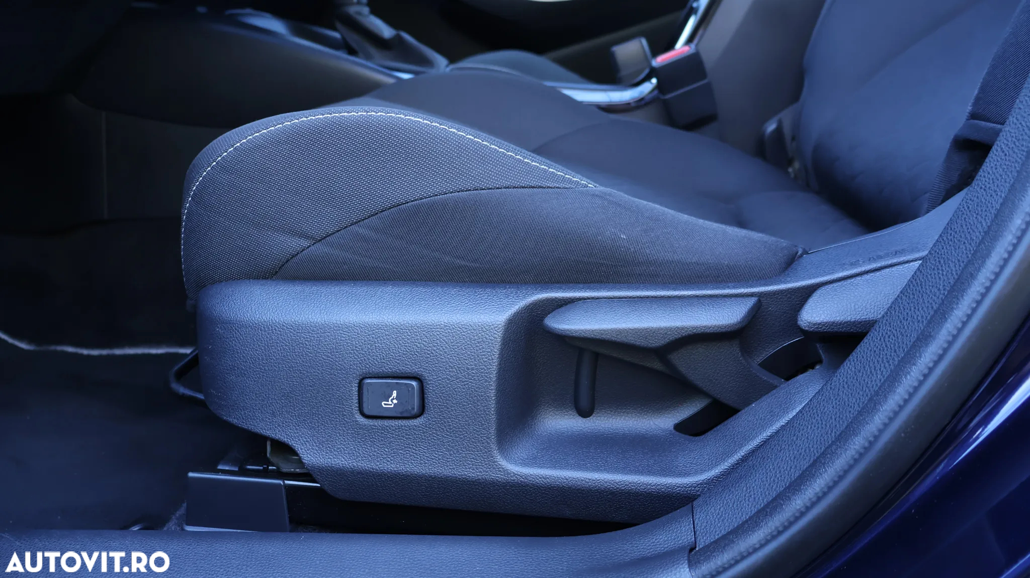 Toyota Corolla 1.8 Hybrid Touring Sports Business Edition - 33