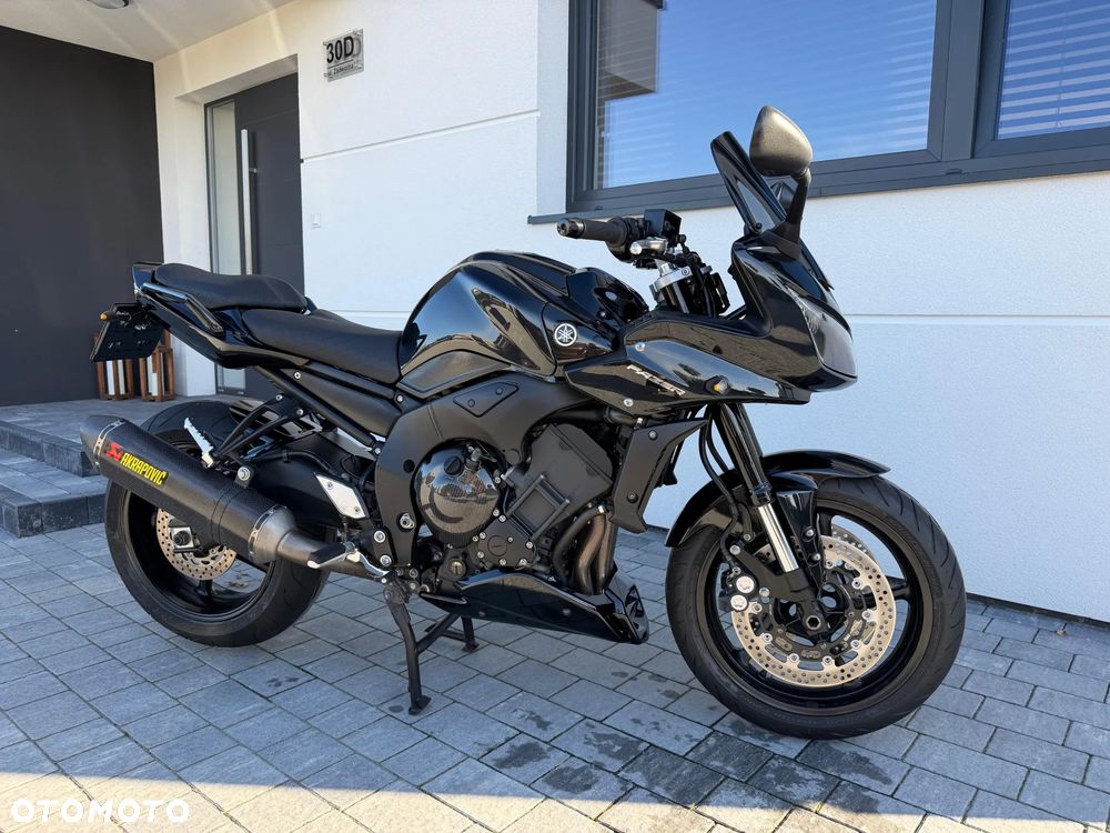 Yamaha FZ - 9