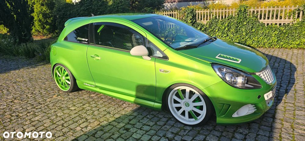 Opel Corsa 1.4 16V Cosmo - 5