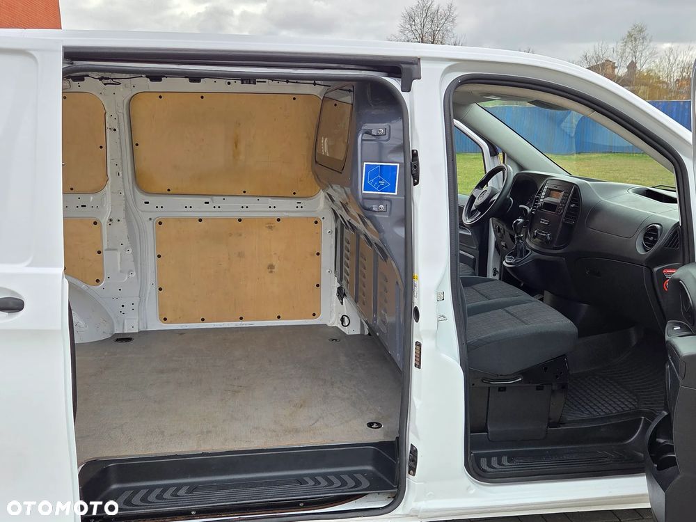 Mercedes-Benz Vito - 17