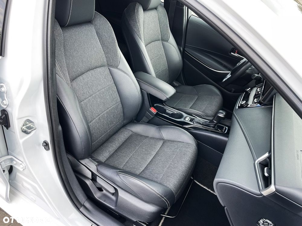 Toyota Corolla 1.8 Team Deutschland - 13