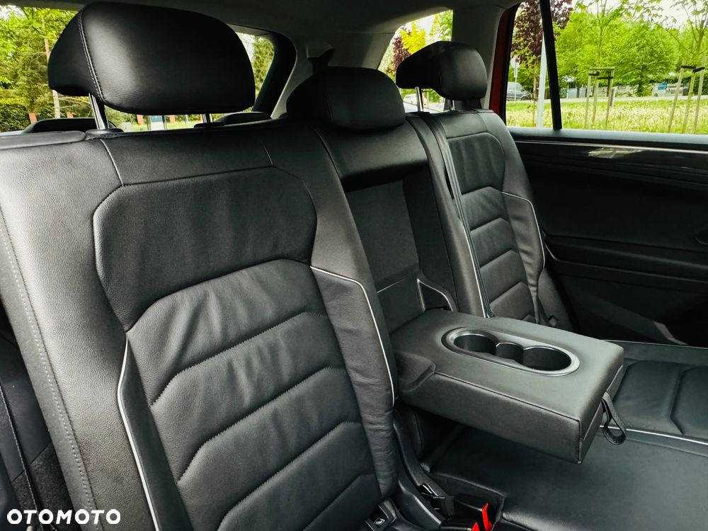 Volkswagen Tiguan Allspace 2.0 TDI R-Line DSG 7os - 32