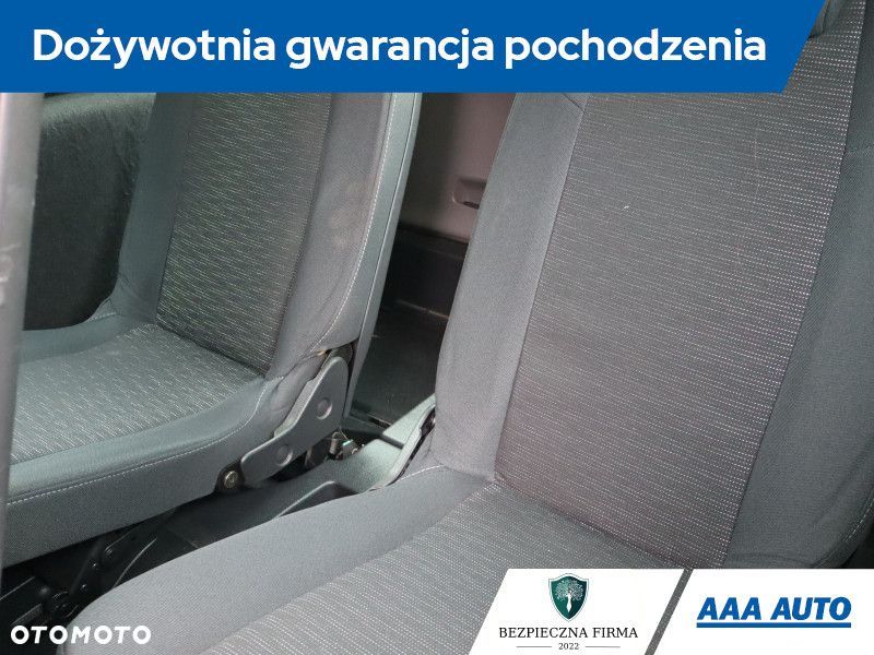 Renault Grand Scenic - 21