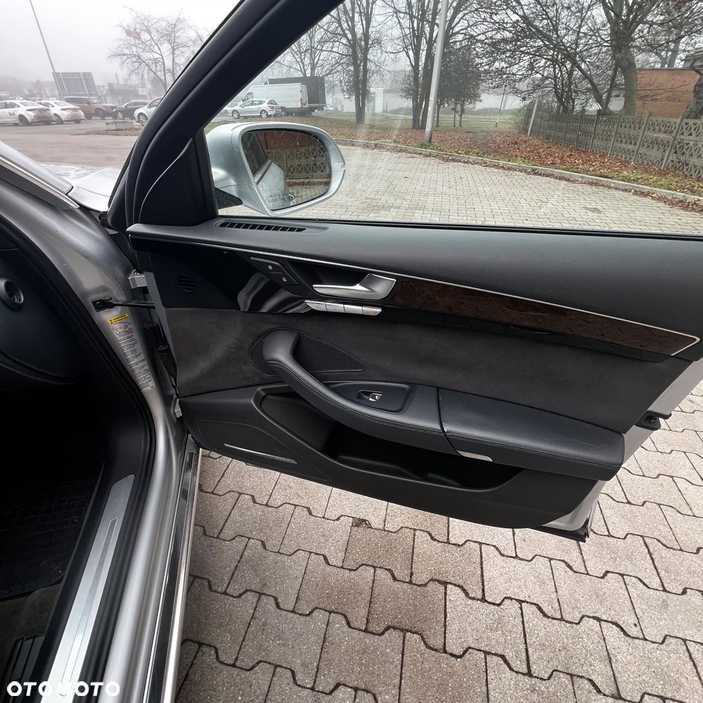 Audi A8 4.2 FSI Quattro tiptronic Langversion - 19