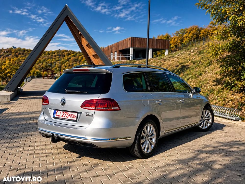Volkswagen Passat - 4