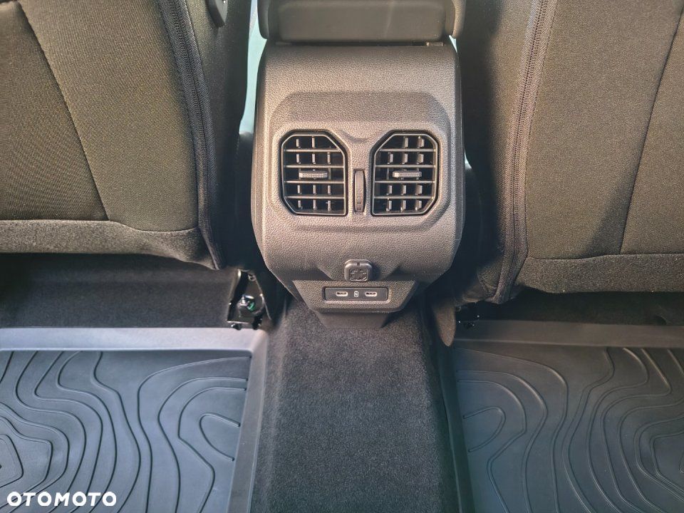 Dacia Bigster - 10