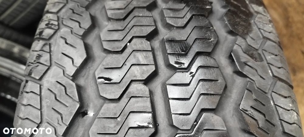 235/65/16 c continental vancofourseason - 1