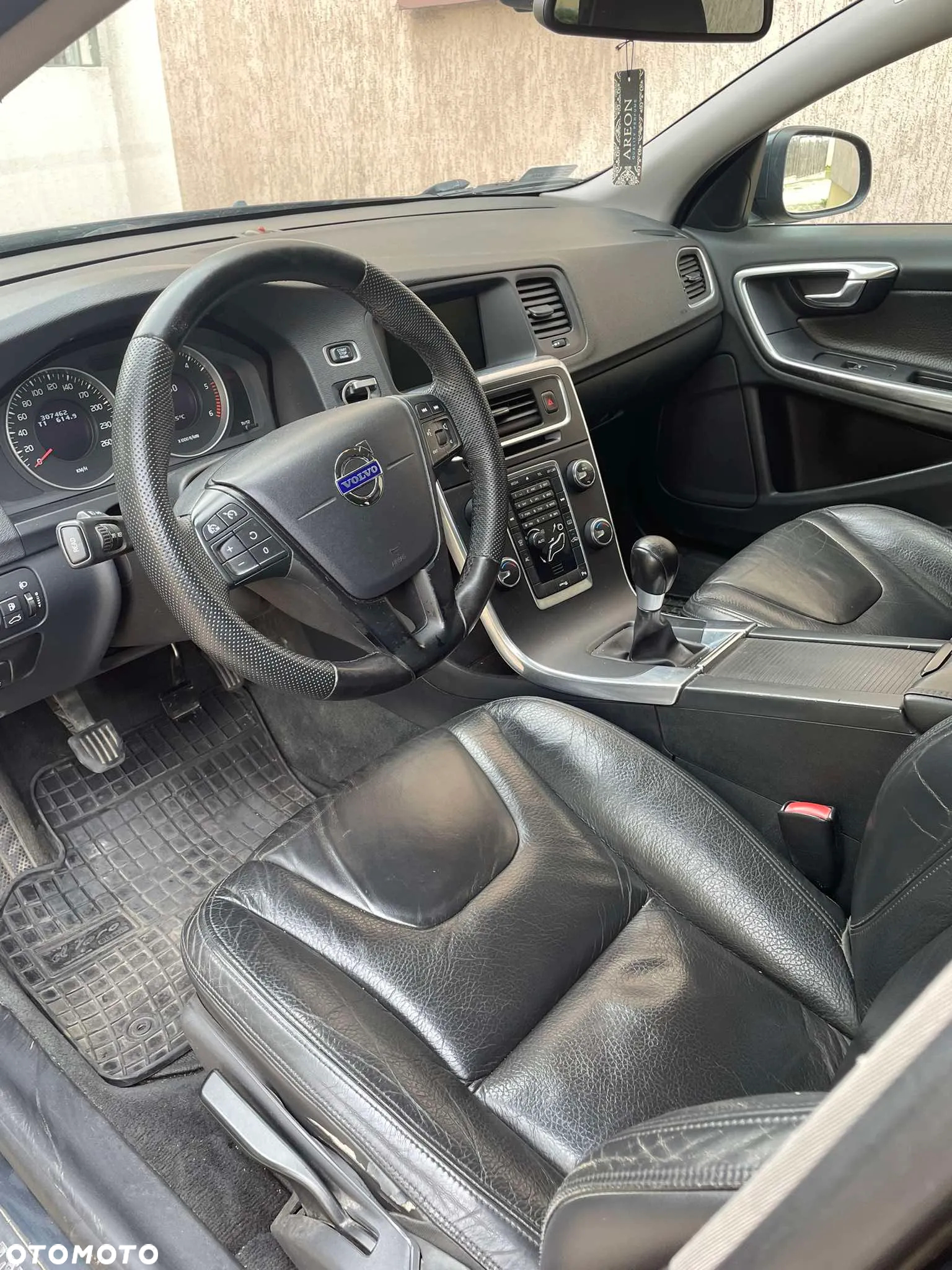 Volvo V60 D3 Kinetic - 11