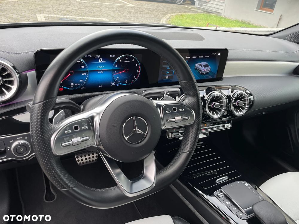 Mercedes-Benz CLA 200 AMG Line 7G-DCT - 31