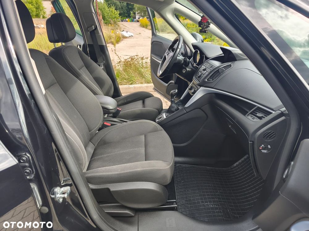 Opel Zafira 1.4 T Enjoy - 22