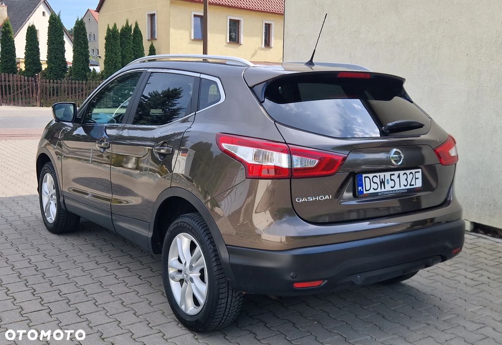 Nissan Qashqai 1.6 DIG-T N-Connecta - 3