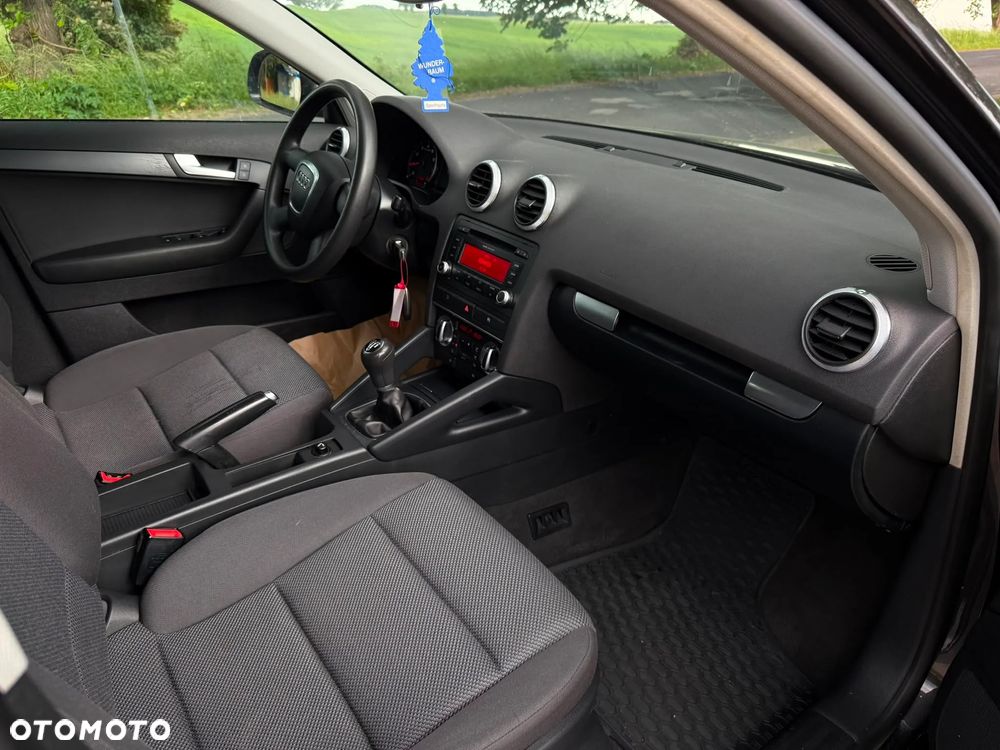 Audi A3 Sportback 1.6 Ambition - 18