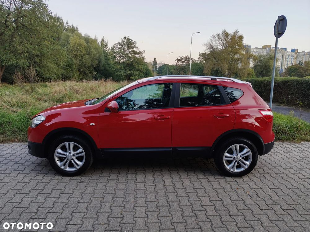 Nissan Qashqai 1.6 visia - 33