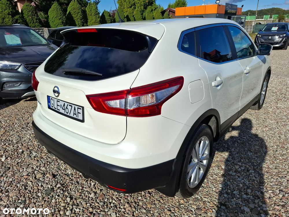 Nissan Qashqai 1.2 DIG-T Visia - 7