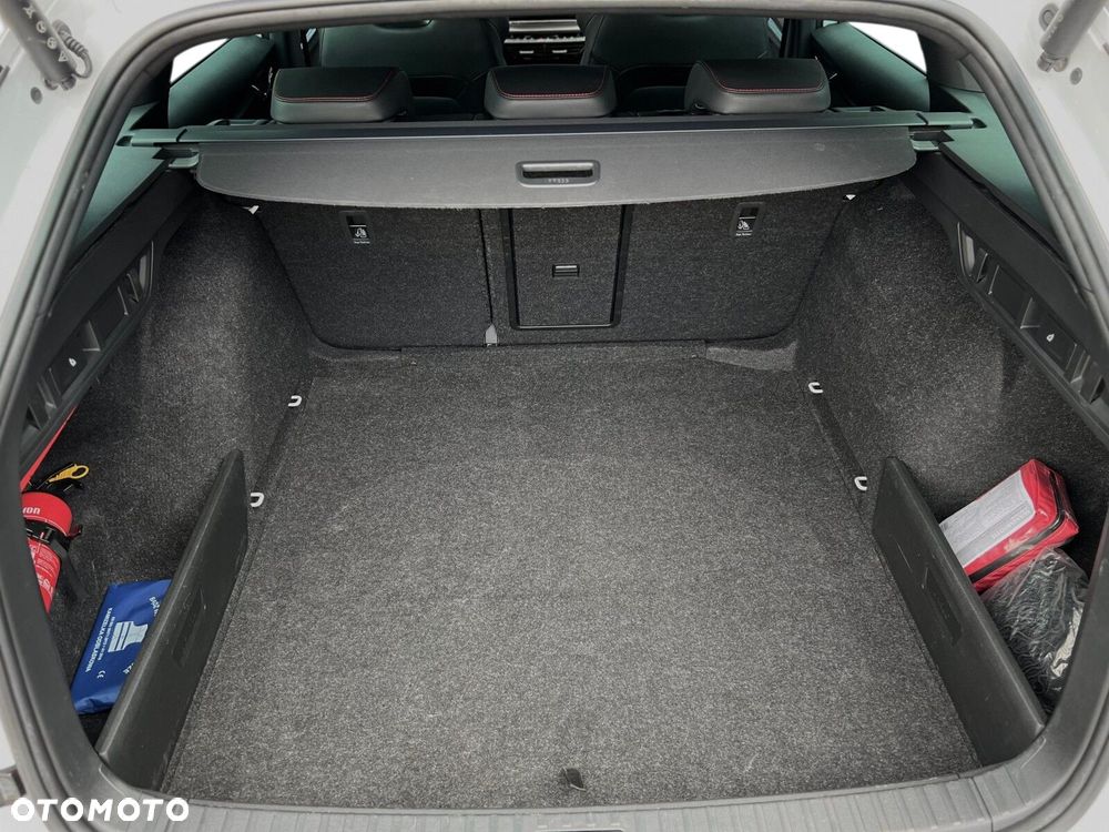 Skoda Octavia 2.0 TSI RS DSG - 22