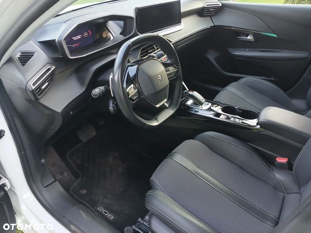 Peugeot 208 1.2 PureTech Active Pack S&S EAT8 - 6