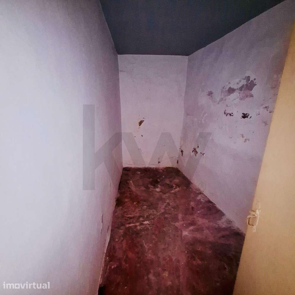Casa Térrea com Quintal no Centro de Borba | T1+1 - Grande imagem: 5/11