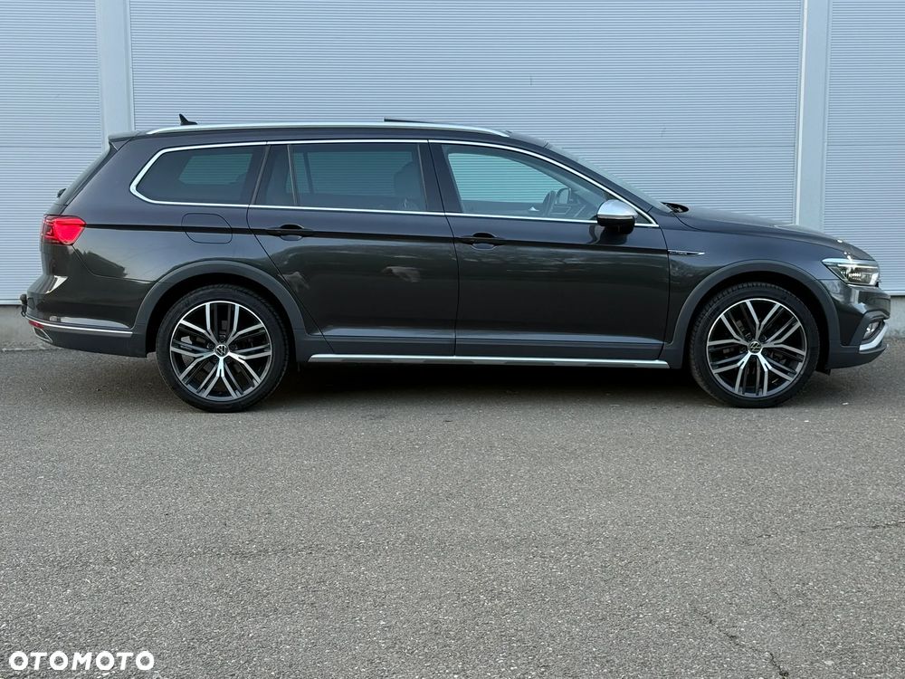 Volkswagen Passat Alltrack 2.0 TDI 4Mot DSG - 20