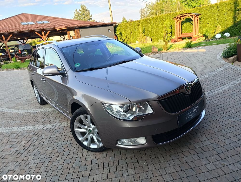 Skoda Superb 2.0 TDI DSG Exclusive - 5