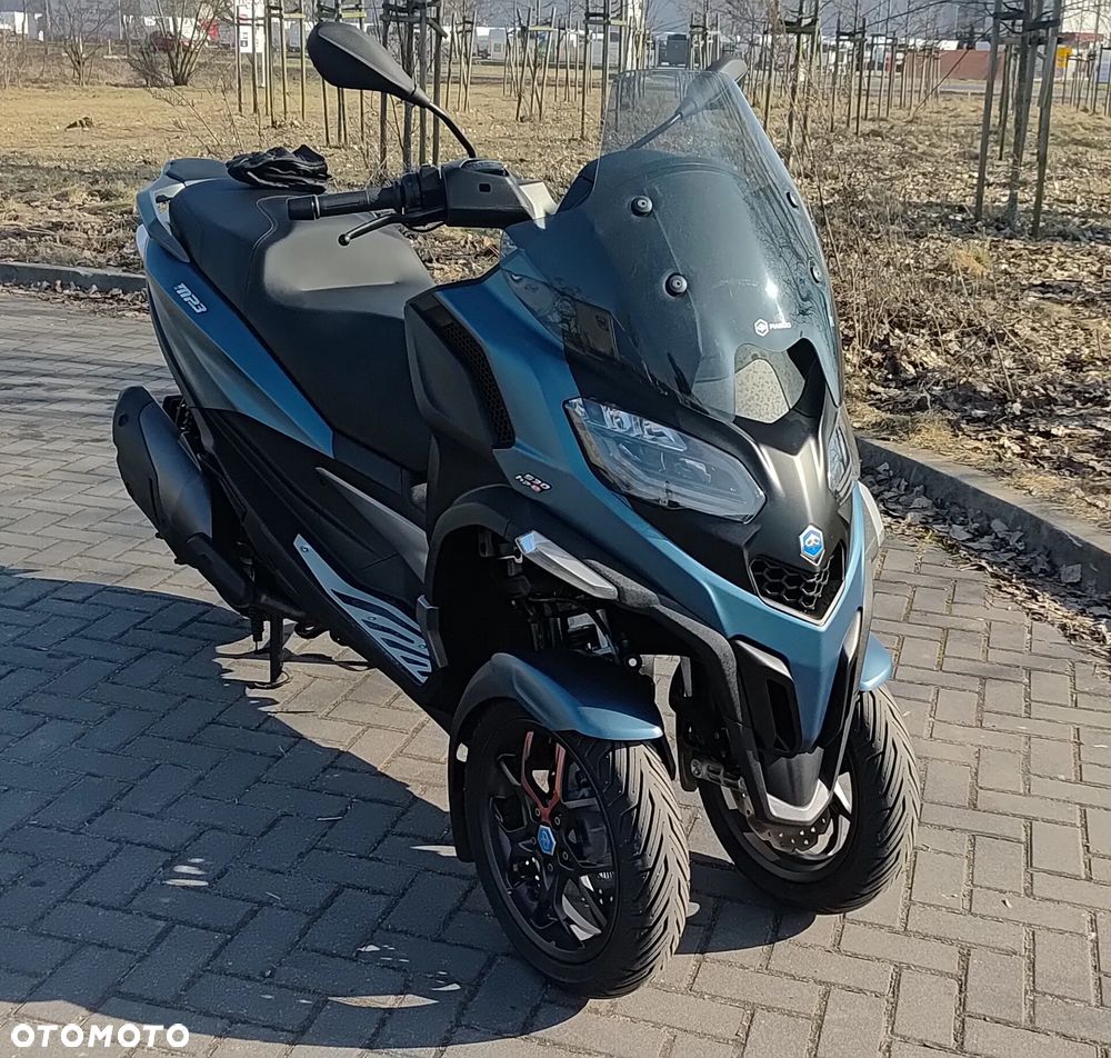 Piaggio MP-3 - 3