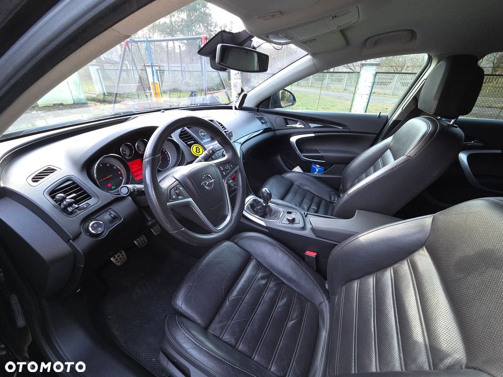Opel Insignia 2.0 T Cosmo - 14