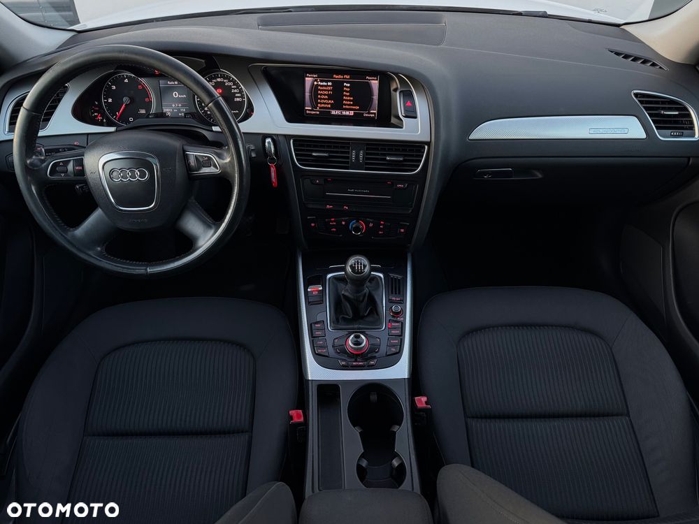 Audi A4 Avant 2.0 TDI Quattro - 8