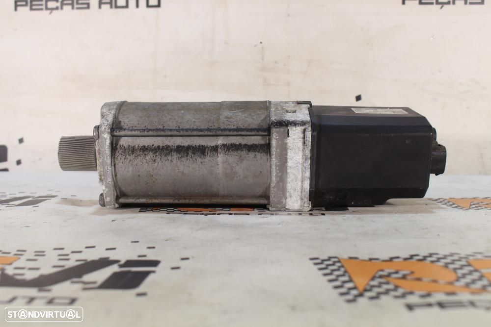 Motor Da Caixa De Direção Bmw 3 (F30, F80)  5Wk66200e / 7369110 / 7369 - 5