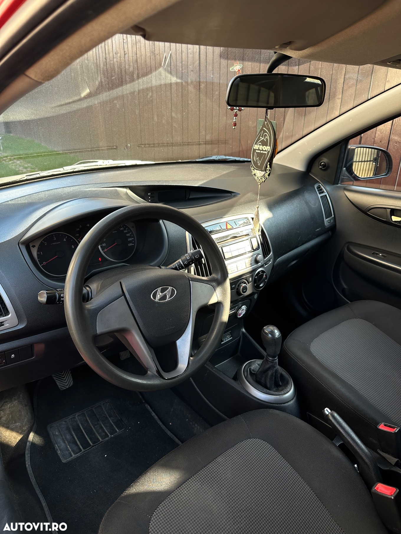 Hyundai i20 1.1 CRDi Comfort - 9