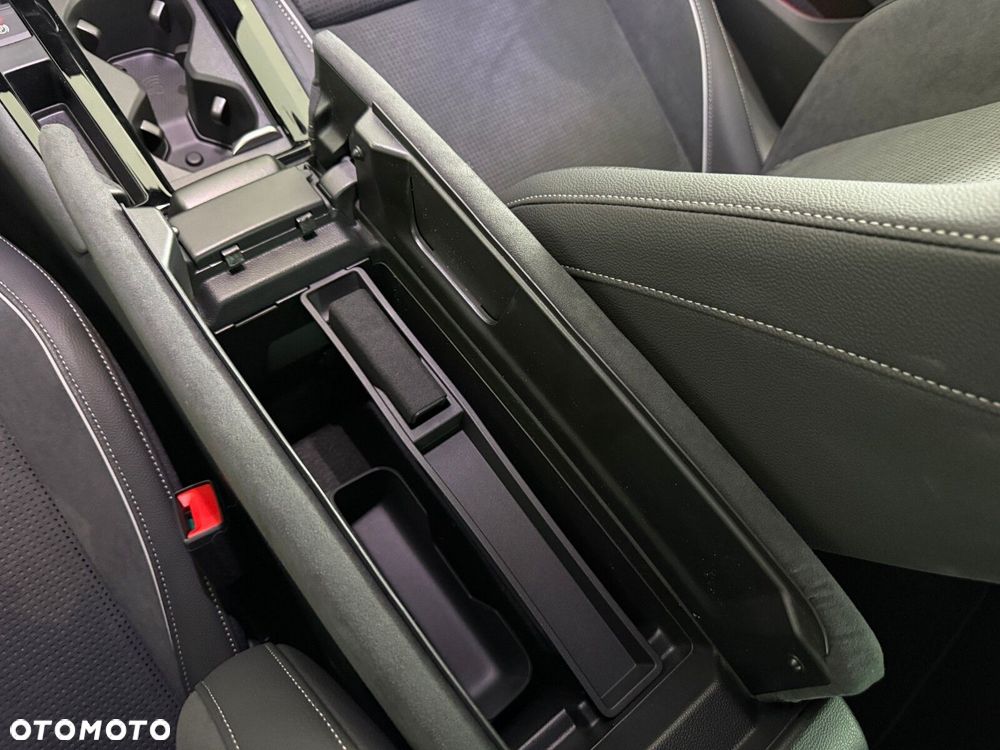 Skoda Superb 2.0 TDI SCR 4x4 Sportline DSG - 33