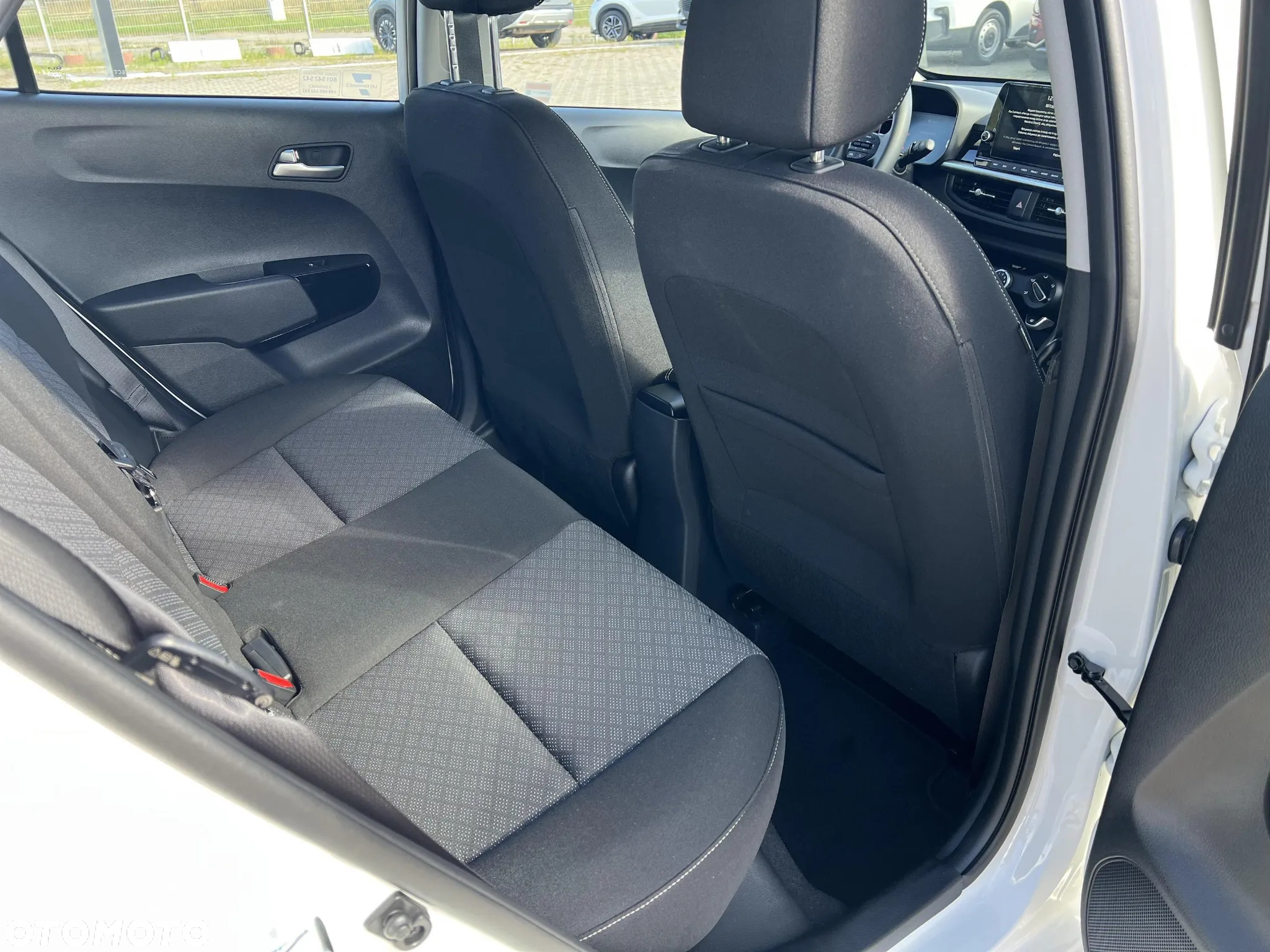 Kia Picanto 1.2 L - 19